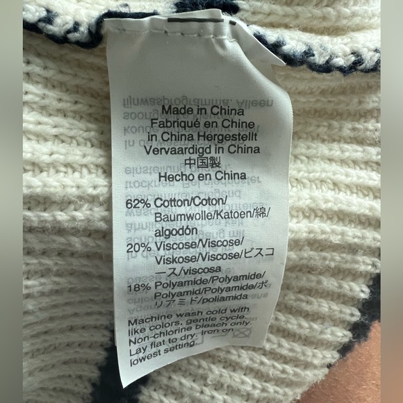 Madewell NWOT Beautiful Cream Cotten Navy Striped Long Sleeve‎ Sweater SZ medium - Picture 4 of 5